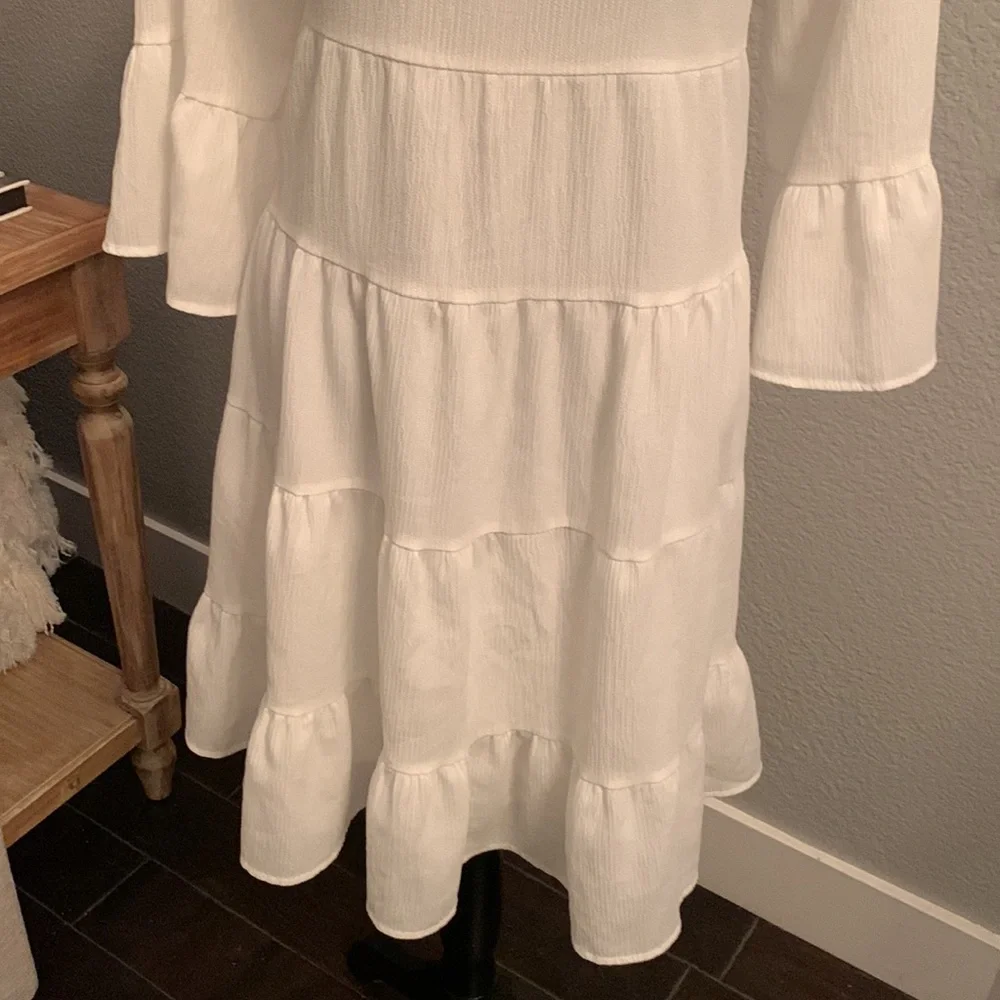 Joteisy White Tiered Dress - Picture 3 of 4